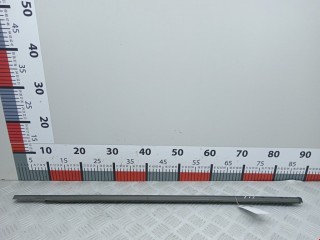 Накладка декоративная (молдинг) стекла двери задней правой Hyundai Matrix 2008-2010, 8322017001