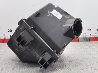 Корпус воздушного фильтра Audi A6 1997-2001, бензин, 058133837E