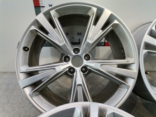Диск литой, ориг. номер 4M8601025H, DIA66.5, Audi Q8 4M8 2023-2026