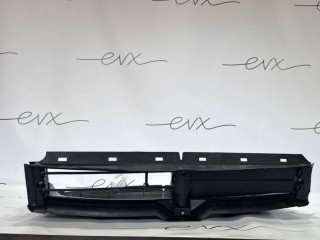 люверс переднего бампера, ориг. номер 1076732-0-N, Tesla Model 3 1 поколение 2017-2021