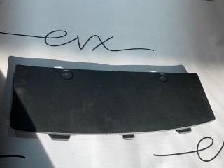 молдинг заднего бампера, ориг. номер 1713689-00-S, Tesla Model 3 1 поколение 2017-2021