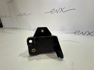 кронштейн (крепление) левый, ориг. номер 1561331-00-B, Tesla Model S 1 поколение [рестайлинг] 2016-2021
