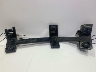 Направляющая фары, ориг. номер 1046957-00-F, Tesla Model X 1 поколение 2015-2021