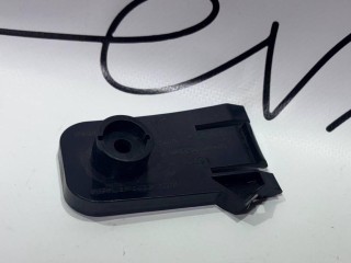 Направляющая фары, ориг. номер 1046958-00-D, Tesla Model X 1 поколение 2015-2021