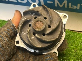водяная помпа, ориг. номер 45100043SX, Ford Focus 1 поколение 1998-2001