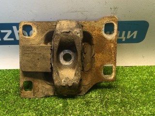 подушка крепления КПП левая, ориг. номер 98AB7M121PA, Ford Focus 1 поколение 1998-2001