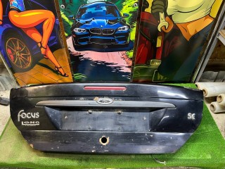 крышка багажника, Ford Focus 1 поколение 1998-2001