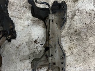 передняя балка (подрамник), Ford Focus 1 поколение [рестайлинг] 2001-2005
