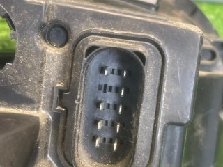 фара правая, ориг. номер 1K6941006E, Volkswagen Golf 5 поколение 2003-2009