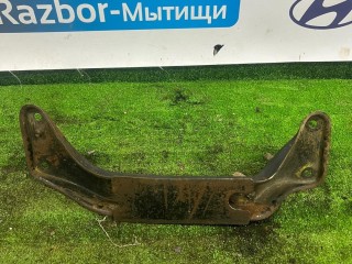 кронштейн коробки (балка кпп), BMW 5 E34 1987-1996