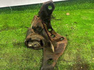 подушка крепления двигателя передняя, ориг. номер 04668527AD, Dodge Neon 2 поколение 1999-2005