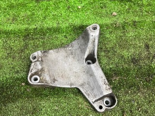 кронштейн компрессора кондиционера, Audi A6 C5 1997-2001