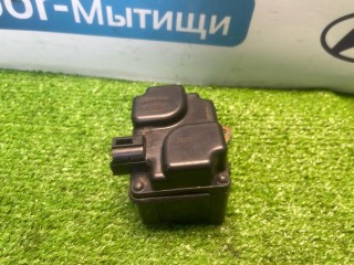 моторчик заслонки печки, ориг. номер YS4E-9J559-AC, Ford Focus 1 поколение 1998-2001