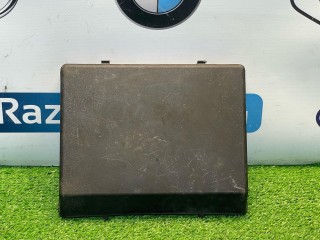 крышка блока предохранителей, ориг. номер 1374029, BMW 5 E34 1987-1996