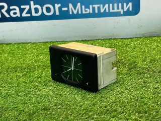 часы, ориг. номер 62.131374282, BMW 5 E34 1987-1996