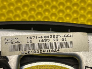 подушка безопасности водителя, ориг. номер 1S71-F042885-CCW, Ford Mondeo 3 поколение 2000-2003