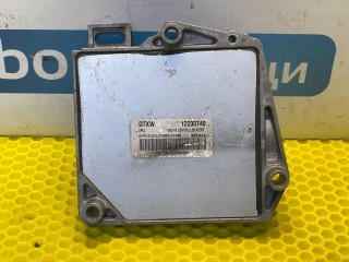 блок управления двигателем, ориг. номер 12230740, Opel Zafira A [рестайлинг] 2003-2006