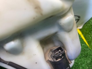 бачок омывателя, ориг. номер XS41-17618-CH, 93BB17K624AA, Ford Focus 1 поколение [рестайлинг] 2001-2005
