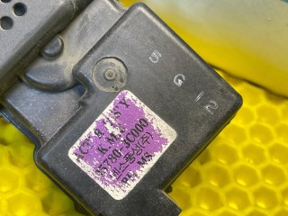 сервопривод доводчика двери задней правой, ориг. номер 95780-3, Kia Magentis 1 поколение [рестайлинг] 2003-2006