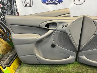 обшивка двери (комплект), Ford Focus 1 поколение 1998-2001