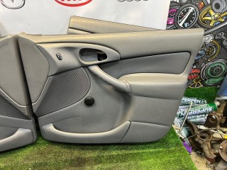 обшивка двери (комплект), Ford Focus 1 поколение 1998-2001