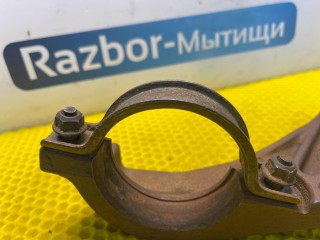 кронштейн полуоси, ориг. номер XS4W-3K305-DA, Ford Focus 1 поколение 1998-2001