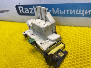 замок двери, ориг. номер 1M5A-A26413-BA, Ford Focus 1 поколение 1998-2001