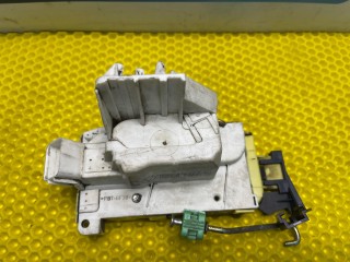 замок двери, ориг. номер 1M5A-A26413-BA, Ford Focus 1 поколение 1998-2001