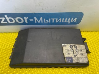 крышка блока предохранителей, Ford Focus 1 поколение [рестайлинг] 2001-2005