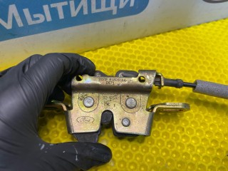 замок спинки сиденья задний заднего, ориг. номер 1M51F613D60AA, Ford Focus 1 поколение 1998-2001