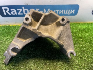 кронштейн генератора, ориг. номер 98BB-10039-AD, Ford Focus 1 поколение 1998-2001