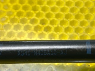 амортизатор крышки багажника, ориг. номер XS41-N406A10-AJ, Ford Focus 1 поколение [рестайлинг] 2001-2005
