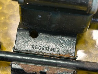 петля двери задней левой, ориг. номер 4508334113, Audi A6 C5 1997-2001
