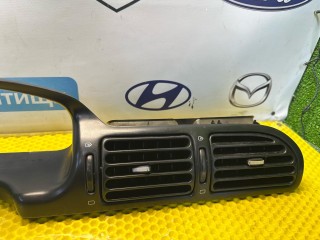 дефлектор обдува салона центральный, ориг. номер 9628643977, Peugeot 406 1 поколение [рестайлинг] 1999-2004