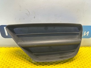 заглушка (решетка) бампера переднего, Ford Focus 1 поколение [рестайлинг] 2001-2005