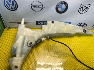бачок омывателя, ориг. номер XS41-17618-CH, Ford Focus 1 поколение [рестайлинг] 2001-2005