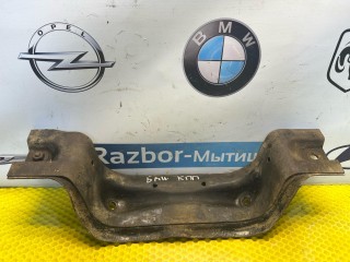 кронштейн коробки (балка кпп), BMW 5 E34 1987-1996