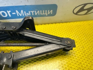 домкрат, Ford Focus 1 поколение [рестайлинг] 2001-2005