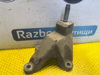 кронштейн коробки (балка кпп), Ford Focus 1 поколение [рестайлинг] 2001-2005