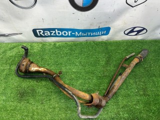 горловина топливного бака, Ford Focus 1 поколение [рестайлинг] 2001-2005