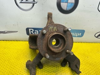кулак передний левый, Ford Focus 1 поколение [рестайлинг] 2001-2005