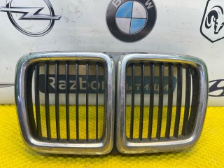решетка радиатора BMW 7 E32 1986-1994, M30 B30, 3.0 л