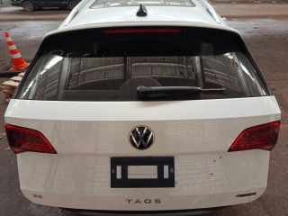 крышка багажника, Volkswagen Taos 2020-2024