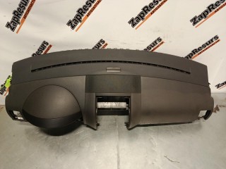 панель передняя салона (торпедо) Volkswagen Touareg 1 поколение 2002-2007, левый руль