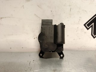 моторчик заслонки печки Audi Q7 4L 2005-2009, 3.0 л, 5241483R04
