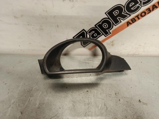 рамка фары противотуманной правая Audi Q7 4L 2005-2009, 4L0807490