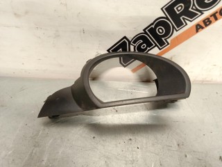 рамка фары противотуманной левая Audi Q7 4L 2005-2009, 4L0807489