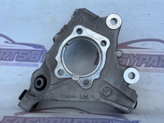 кулак задний левый, ориг. номер 136RR1H, Nissan Rogue T33 2020-2024