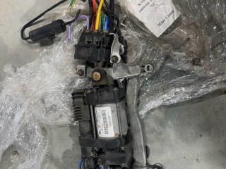 компрессор пневмоподвески Volkswagen Touareg 2 поколение [рестайлинг] 2014-2018, 7P0616006E