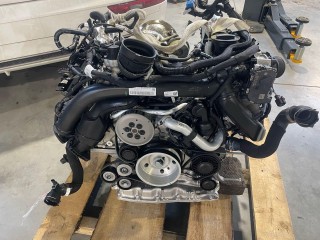 двигатель в сборе, ориг. номер 06M100031D, Volkswagen Touareg 3 поколение 2018-2023